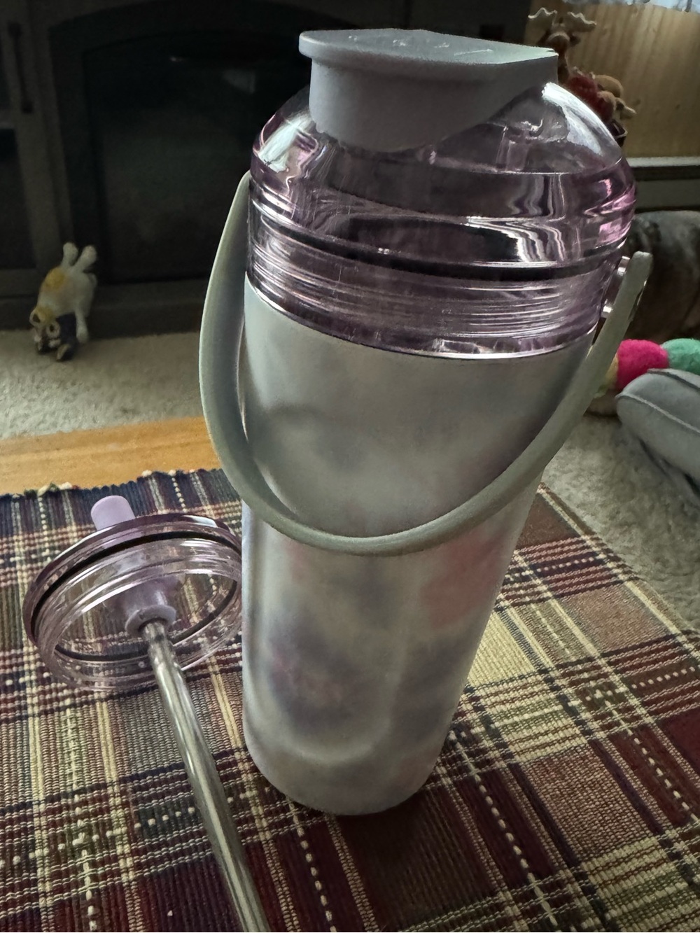 Emily Fauver x BruMate Daydream collab multi shaker with straw lid.